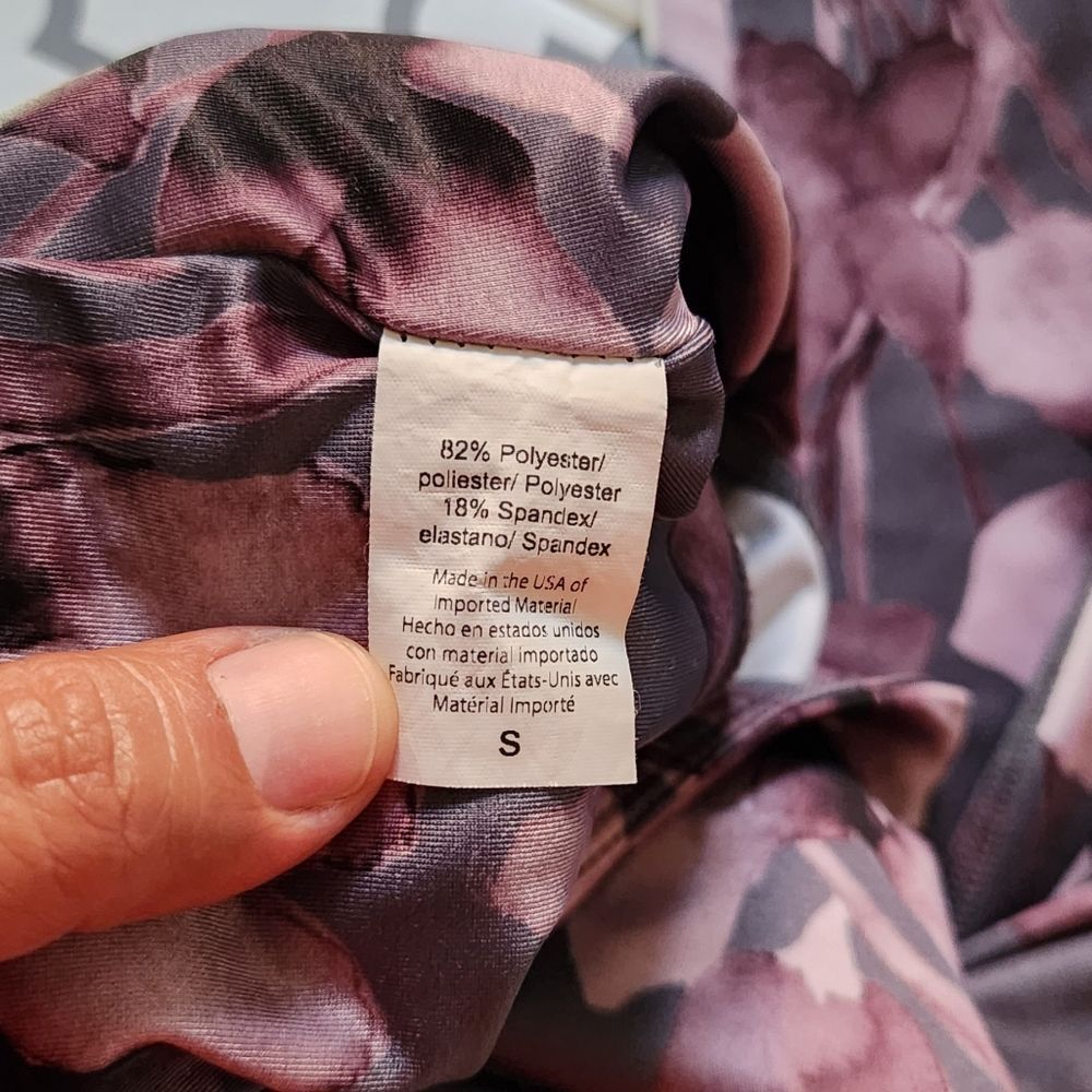 Beyond Yoga x Mary Lauren Purple Floral Leggins Size Small - Picture 9 of 10